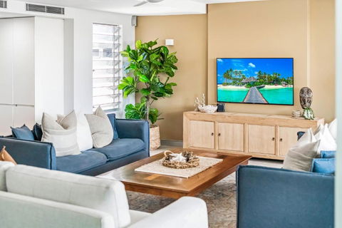 Alex Beach House - Accommodation Sunshine Coast 3