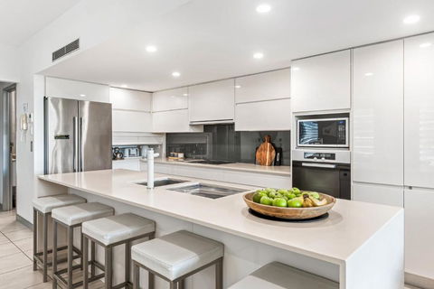 Alex Beach House - Accommodation Sunshine Coast 2