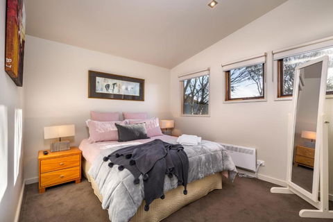 Alinga - Accommodation Sunshine Coast 1