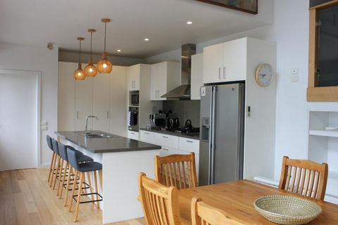 Allawah At Kennett - Accommodation Sunshine Coast 3