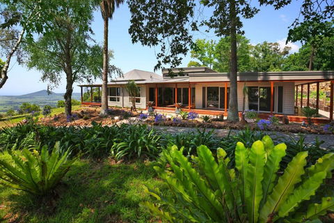 Allure - Rural Paradise - Accommodation Sunshine Coast 3