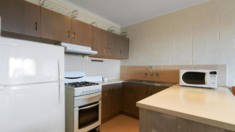Alpine Heights 08 - Accommodation Sunshine Coast 4