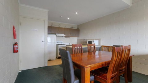 Alpine Heights 08 - Accommodation Sunshine Coast 3