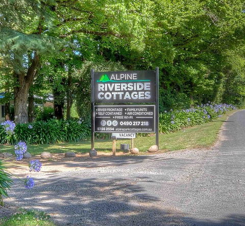 Alpine Riverside Cottages - Accommodation Sunshine Coast 0