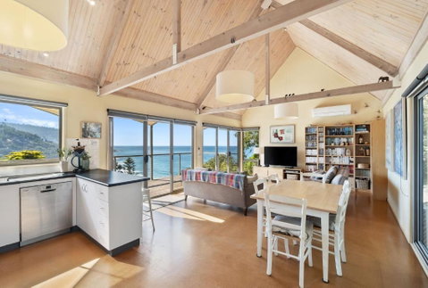 Altair - Accommodation Sunshine Coast 0
