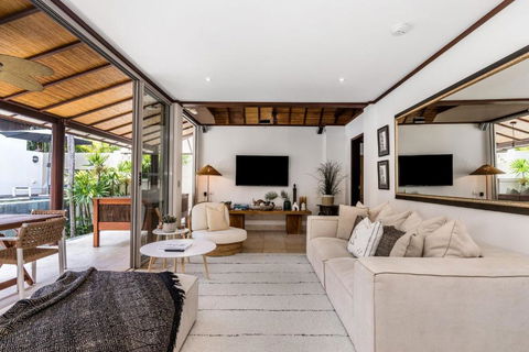 Amala Villa - Accommodation Sunshine Coast 1