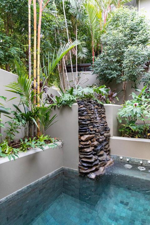 Amalfi - Port Douglas, Luxury In The Centre Of Town - Accommodation Sunshine Coast 1