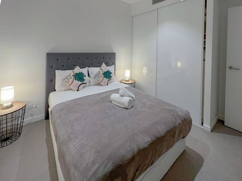 Amazing 2 Bedroom In CBD! - Accommodation Sunshine Coast 4
