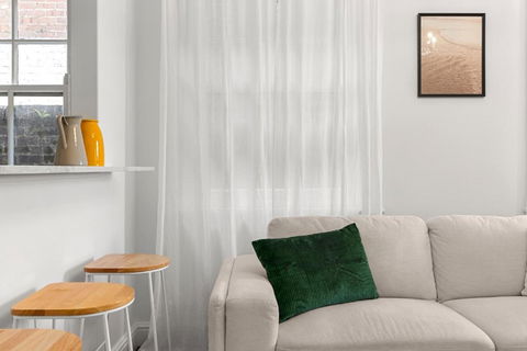 Amazing 2BR Apartment Near Barangaroo - Accommodation Sunshine Coast 2