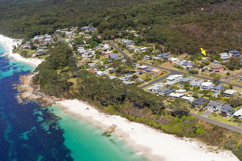 Amazing Views At Hyams Beach - Accommodation Sunshine Coast 1