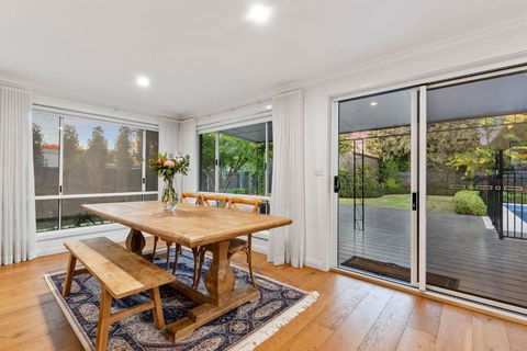 Ambience On Crampton - Accommodation Sunshine Coast 4