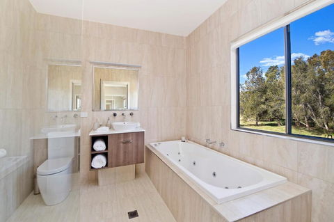 Ana Mandara Luxury Retreat - Accommodation Sunshine Coast 4