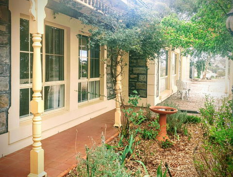 Angaston Lodge - Accommodation Sunshine Coast 2
