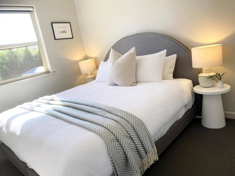 Angaston Mews Apartments - Accommodation Sunshine Coast 2