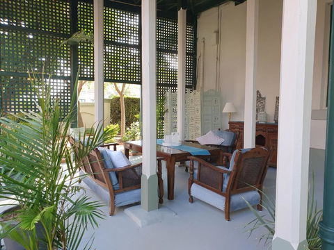 Anglesey House Iconic Forbes CBD Heritage Home - Accommodation Sunshine Coast 4