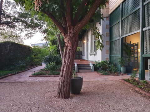 Anglesey House Iconic Forbes CBD Heritage Home - Accommodation Sunshine Coast 3