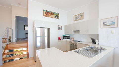 Angourie Blue 3 - Accommodation Sunshine Coast 2