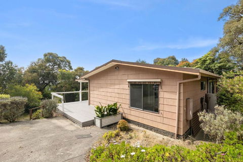 Annelise - Accommodation Sunshine Coast 0