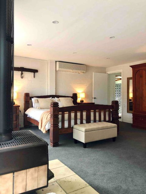 Annies Barn, Fitzroy Falls - Accommodation Sunshine Coast 3