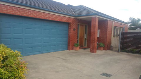 Annesley Central - Accommodation Sunshine Coast 0