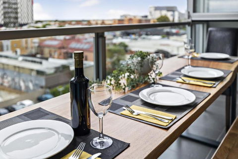 Aster - The Metropolitan Hideaway - Accommodation Sunshine Coast 0