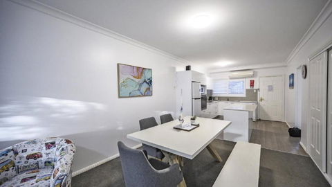 Apartment 27 - The Meridian - Accommodation Sunshine Coast 2