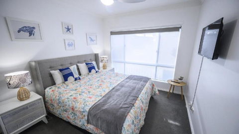 Apartment 27 - The Meridian - Accommodation Sunshine Coast 4