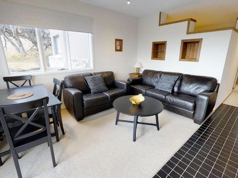 Apartment 3 And 4 The Stables Perisher - Accommodation Sunshine Coast 2