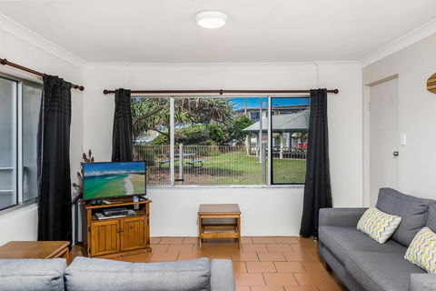 Apartment 4B - Accommodation Sunshine Coast 1
