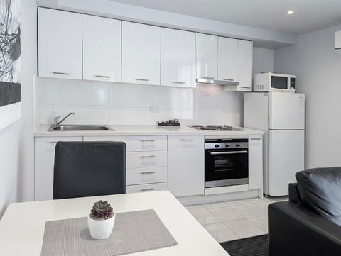 Apartments On Chapman - Accommodation Sunshine Coast 4