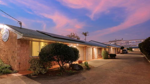 Apollo Lodge - Accommodation Sunshine Coast 1