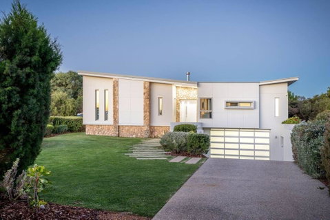 Apricus I Private Properties - Accommodation Sunshine Coast 1
