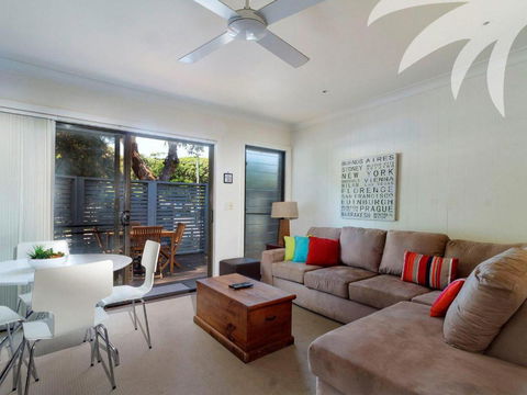 Aqua Apartment 4 - Accommodation Sunshine Coast 2