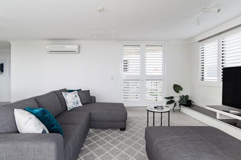 Aquarius Luxury Apartment - Accommodation Sunshine Coast 3