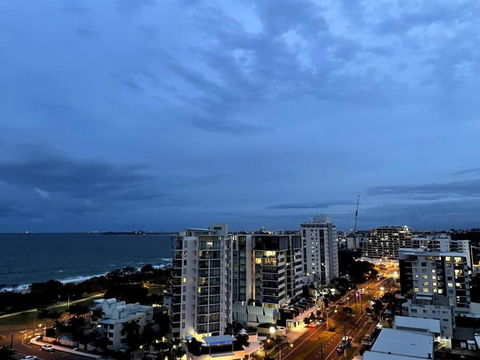 Aquavista Penthouse - Stunning 180 Views - Accommodation Sunshine Coast 2