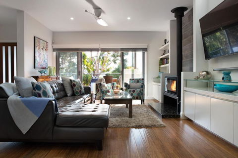 Arabella Meadows - Accommodation Sunshine Coast 1