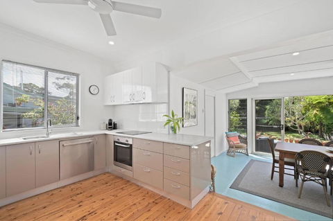 Arcadia By The Sea - Accommodation Sunshine Coast 0