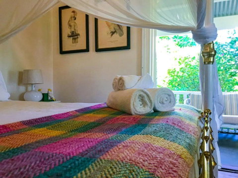 Arcadia House - Accommodation Sunshine Coast 2