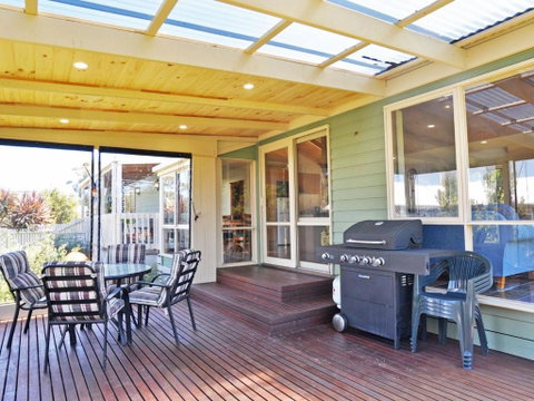 Archies Beachside Abode - Accommodation Sunshine Coast 0
