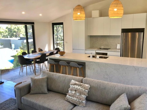 Architect Designed 4 Bedroom With Ocean Views From Every Room - Accommodation Sunshine Coast 0