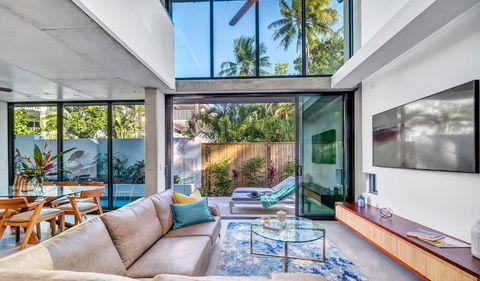 Aria Port Douglas Villas - Villa 1 - Accommodation Sunshine Coast 4