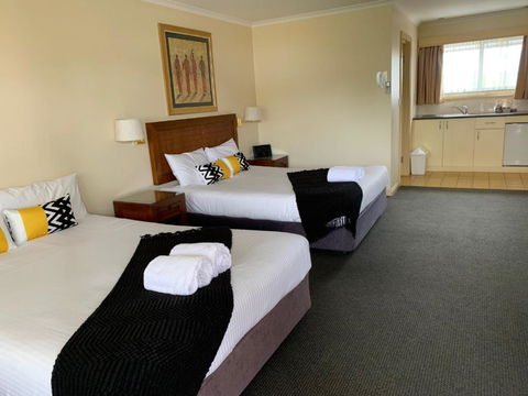 Armidale Pines Motel - Accommodation Sunshine Coast 3