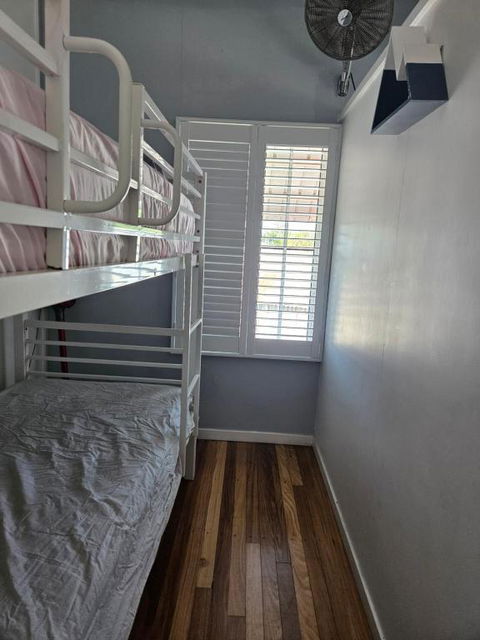 Armies Apartment - Accommodation Sunshine Coast 3