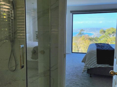 Arthurs Holiday Villa - Accommodation Sunshine Coast 2