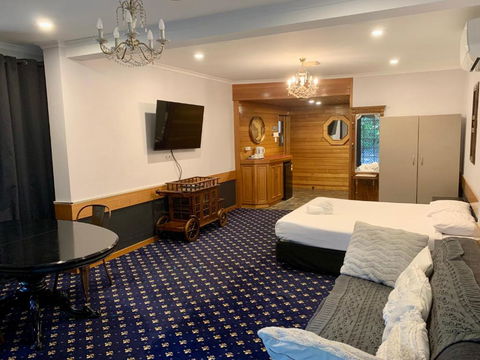 Ascot Motor Inn - Accommodation Sunshine Coast 1