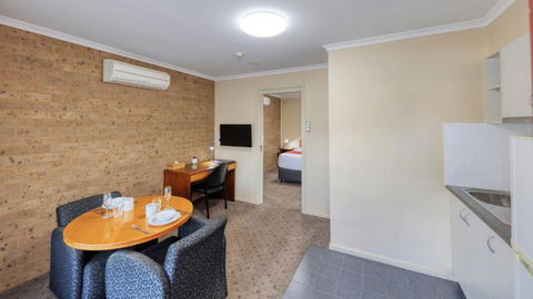 Ashton Motel - Accommodation Sunshine Coast 4