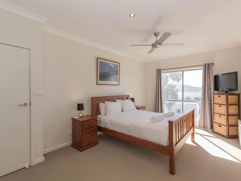 Aspect 1 8a Poley Cow Lane - Accommodation Sunshine Coast 4