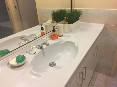 At Holiday House - Accommodation Sunshine Coast 4