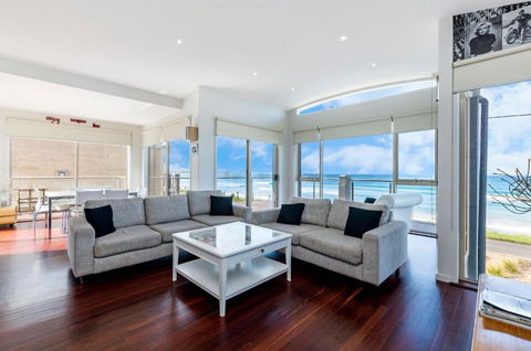 Auldys - Accommodation Sunshine Coast 3