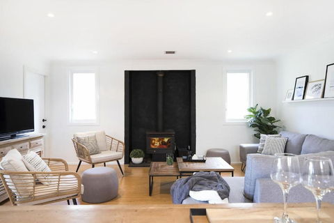 Avenue 36 - Accommodation Sunshine Coast 4